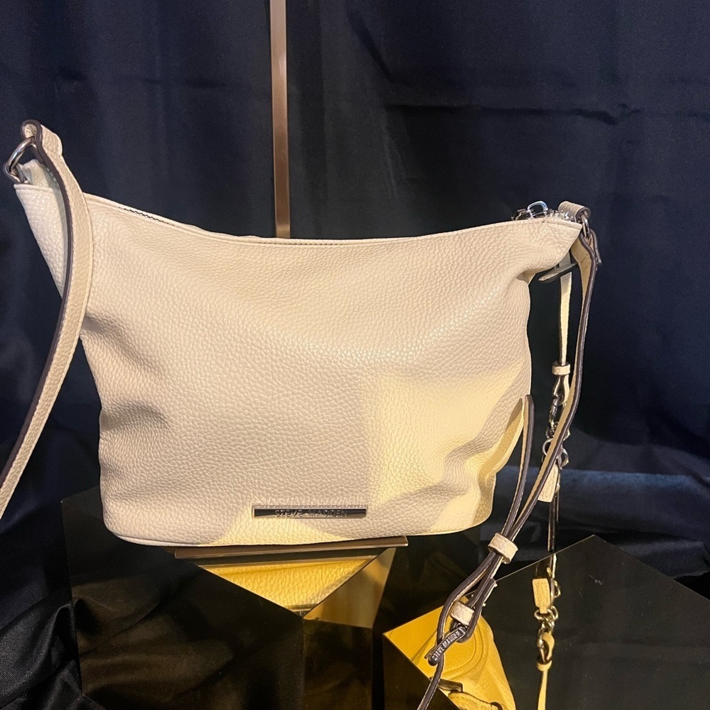 Steve Madden Beige Crossbody in Pastel Yellow with Silver Accents - Picture 14 of 15